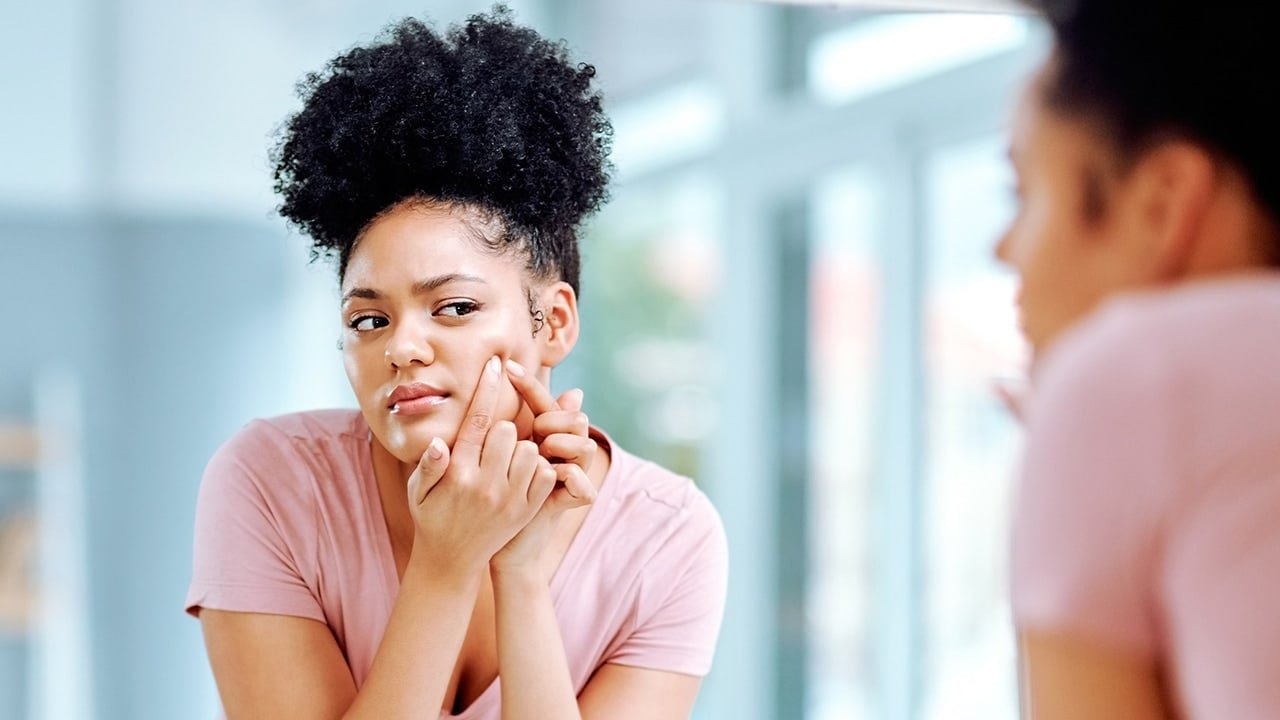Loreal Paris BMAG Article Pimple Popping Fun Trend Or Major Skin Care Mistake D